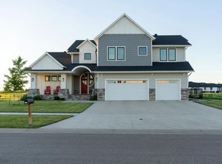 5885 Wildflower Dr S, Fargo, ND 58104
