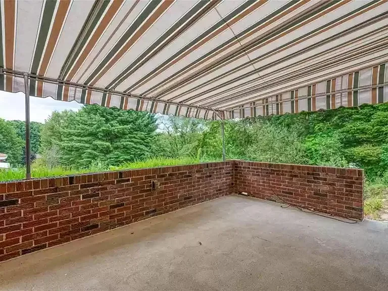 828 Pallas Dr — Photo 23