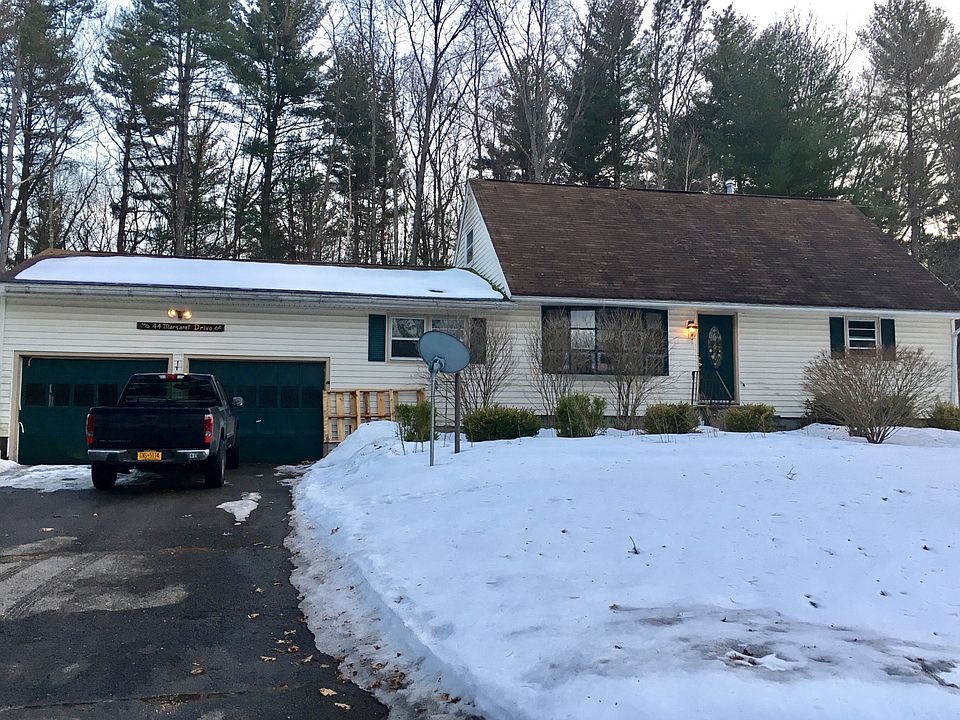 1st image of 44 Margaret Dr