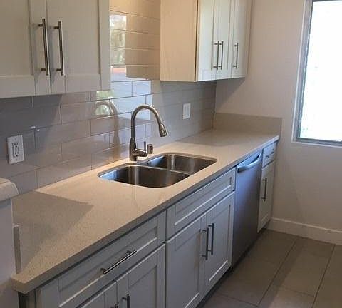 Newer Kitchen Cabinets/White Quartz