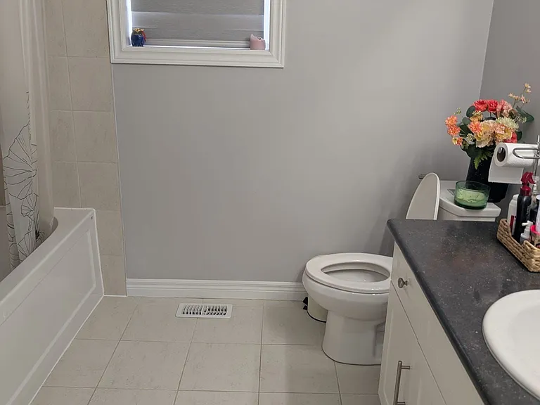 84 Keating St #UPPER LEVEL — Photo 28