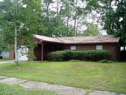 1st image of 711 Meadow Ct