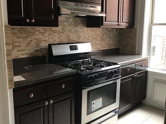 5th image of 49 S Clinton St APT D12
