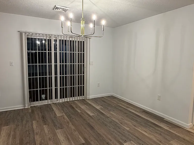 1209 Fern Dr — Photo 20