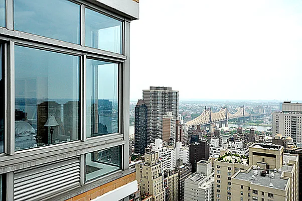 Rented by AIB Management Corp | media 24