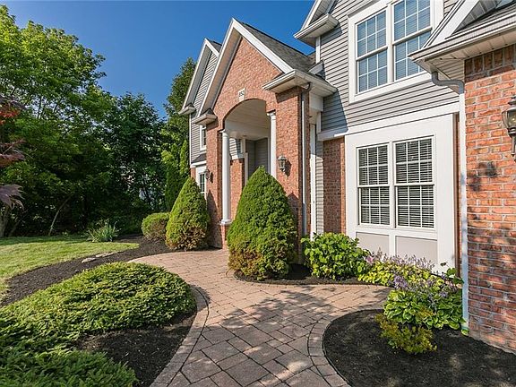 2nd image of 852 Park Haven Dr