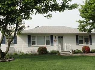 7 Seatuck Ln, Remsenburg, NY 11960