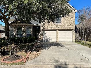 515 Pinewood Ridge Dr, Spring, TX 77386