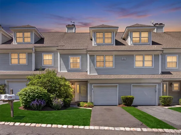 71 Crystal Hill Drive, Pomona, NY 10970