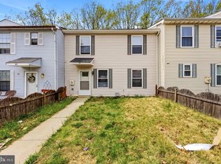 79 Edinshire Rd, Sicklerville, NJ 08081