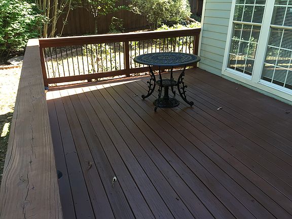 3rd image of 1808 Crestwood Dr NW