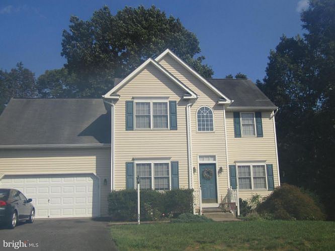 1st image of 3801 E Forester Ct