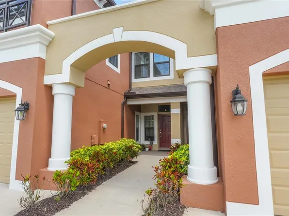 9204 Fox Sparrow Rd, Tampa, FL 33626