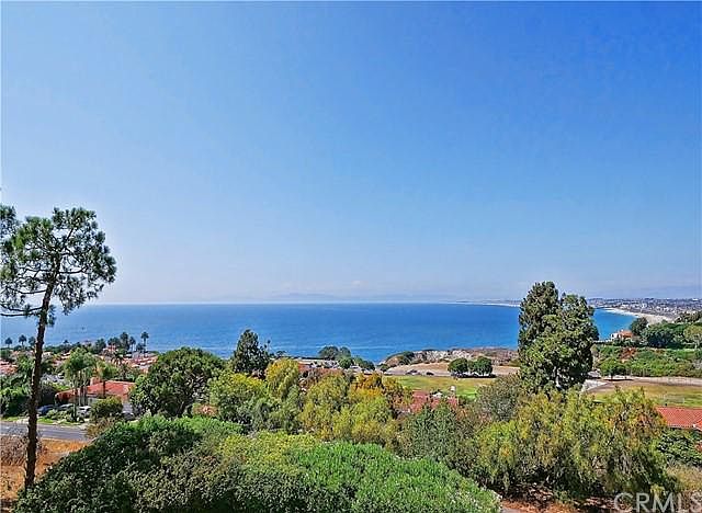 1st image of 396 Palos Verdes Dr W