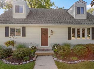 585 Oak St, Burlington, WI 53105