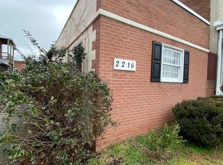 2216 W Grace St #3, Richmond, VA 23220