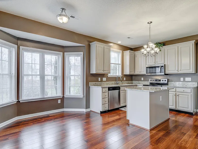 5803 Broadleaf Rd — Photo 17