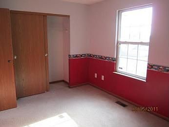 4th image of 7376 Donovan Dr