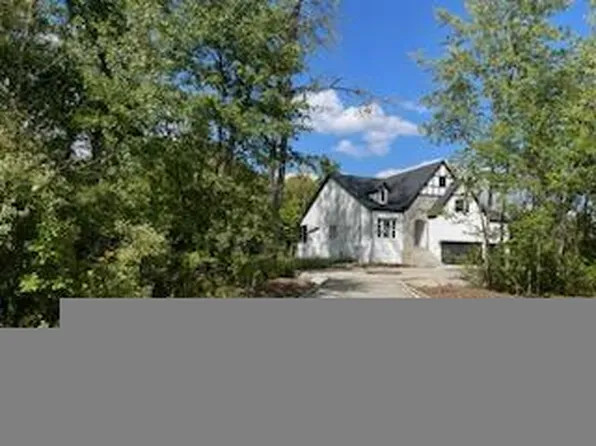 7704 Traders Hollow Ln, Indianapolis, IN 46278