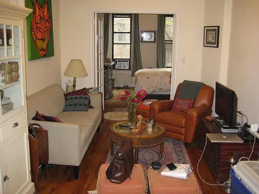 Rented by Magnone Real Estate | media 10