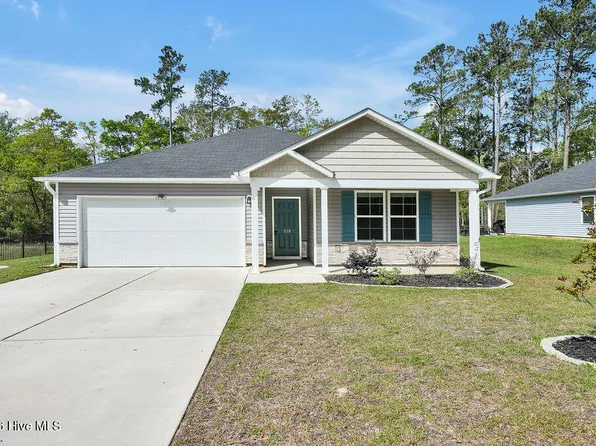 939 Pantego Boulevard SE, Bolivia, NC 28422