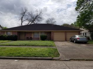 8318 Gulf Spring Ln, Houston, TX 77075