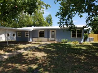 801 Austin Rd, Graham, TX 76450