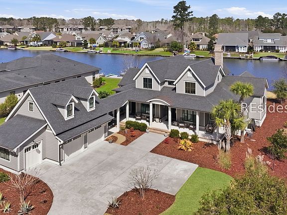 2nd image of 20 Fishdancer Ct