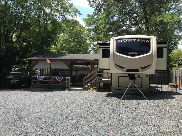 108 Crows Nest Ct #H195, Mount Gilead, NC 27306