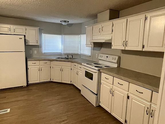 3rd image of 4340 Bevel Creek Dr