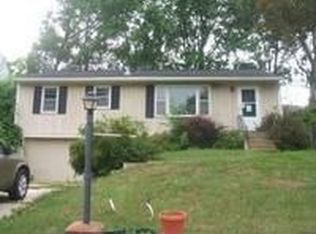 403 21st Ave SW, Rochester, MN 55902