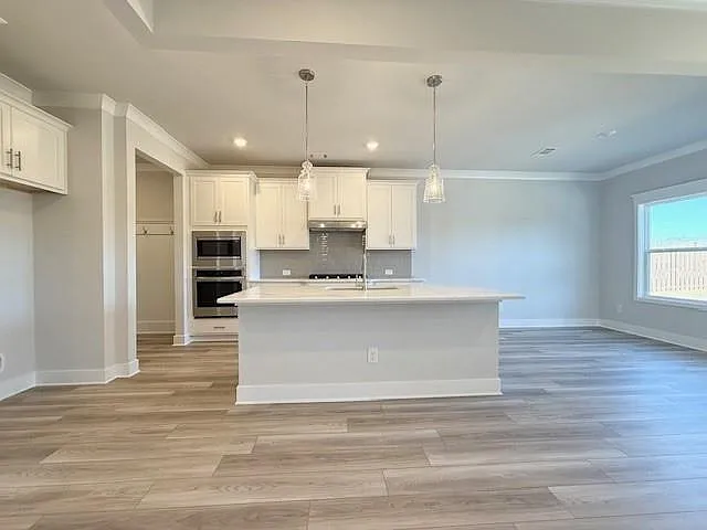 630 Winding Rose Dr — Photo 10