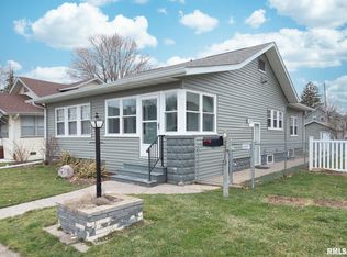 2319 6th St, Moline, IL 61265