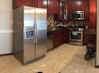 649 Trace Dr FLOOR 2, Buffalo Grove, IL 60089