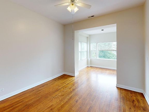 4th image of 1536 W Birchwood Ave #3