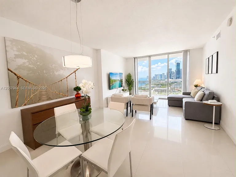 1750 N Bayshore Dr #3010 — Photo 12