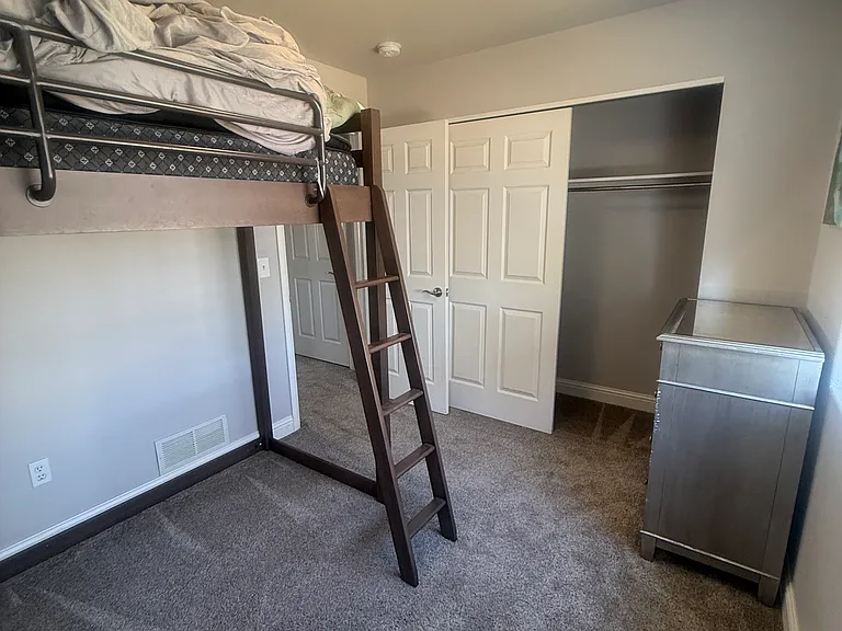 twin bed