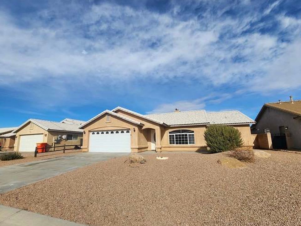 1st image of 3927 E Nicole Ave