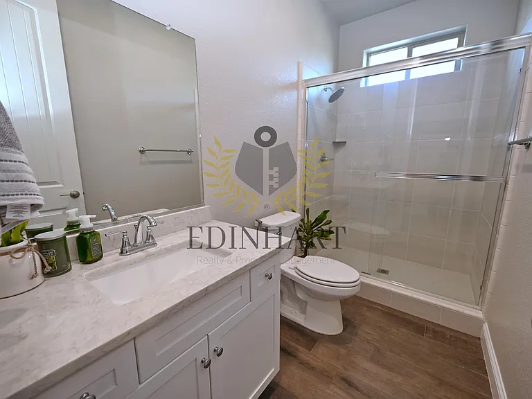 1439 E Via Albero Dr — Photo 17