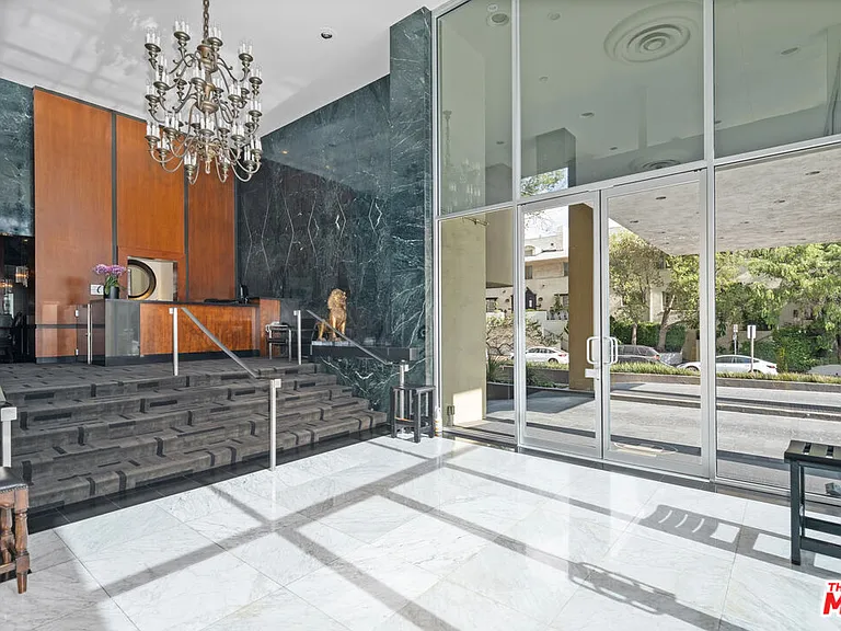 10701 Wilshire Blvd #1903 — Photo 7