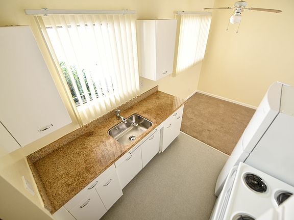 4th image of 1555 Madison St APT 215