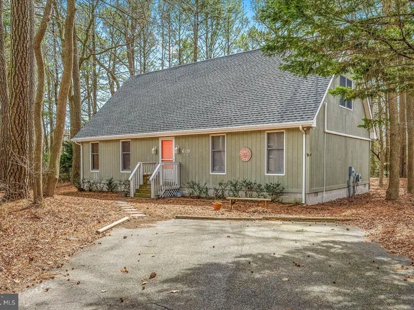 619 Holly Ct, Bethany Beach, DE 19930