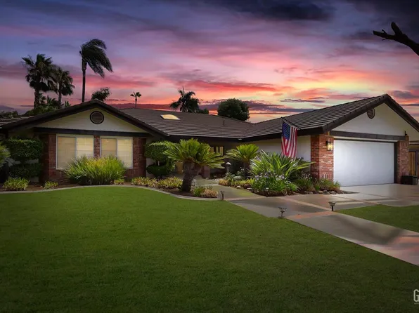 1600 Longreach Dr, Bakersfield, CA 93314