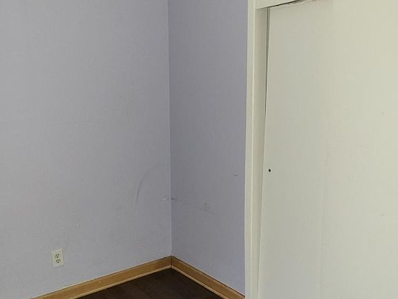 4th image of 9 Leech Cir N APT 2