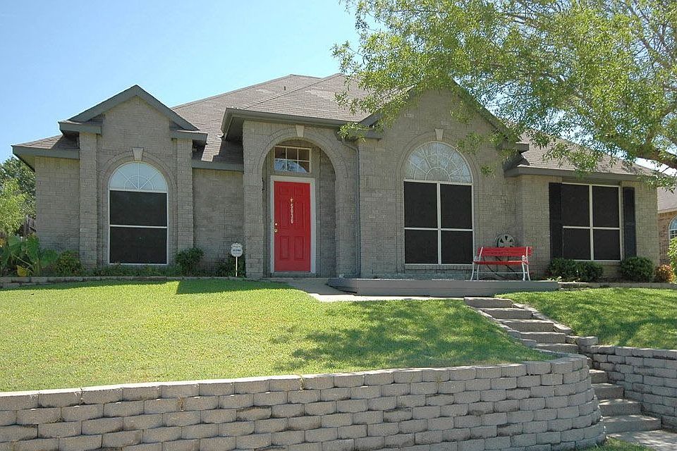 1st image of 5036 Lakeshore Blvd