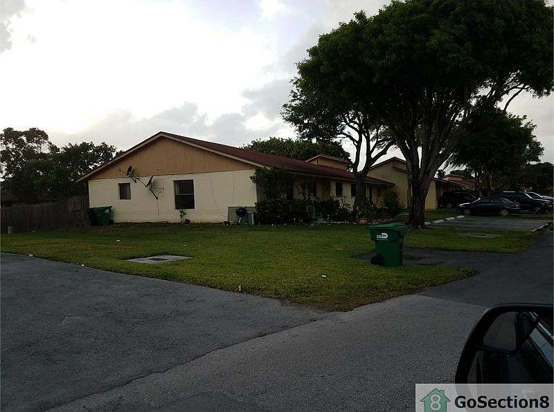 1st image of 28130 SW 141st Pl