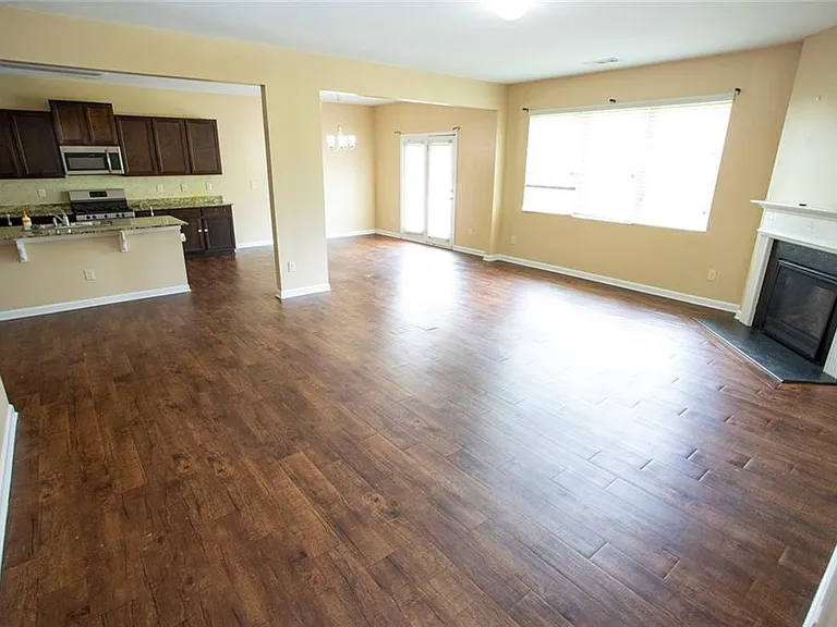 141 Westin Way — Photo 36