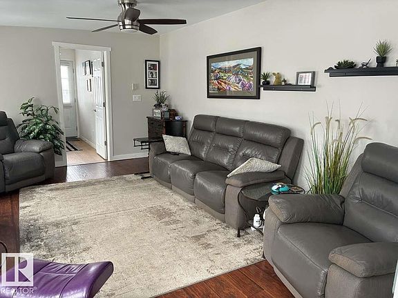 3rd image of 53126 Range Rd #70-175