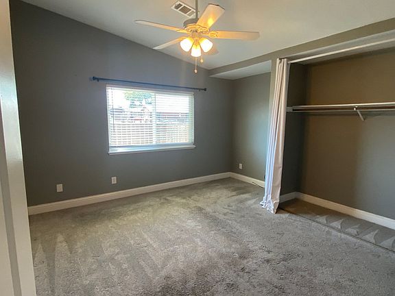 5th image of 205 Almondtree Ln