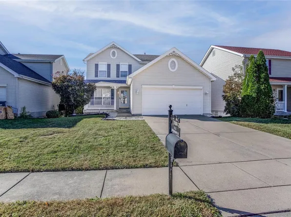 2713 Brookmeadow Dr, Belleville, IL 62221